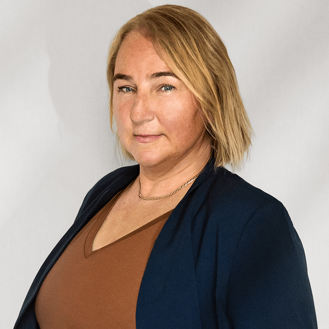 Portrait of Sue Thoms