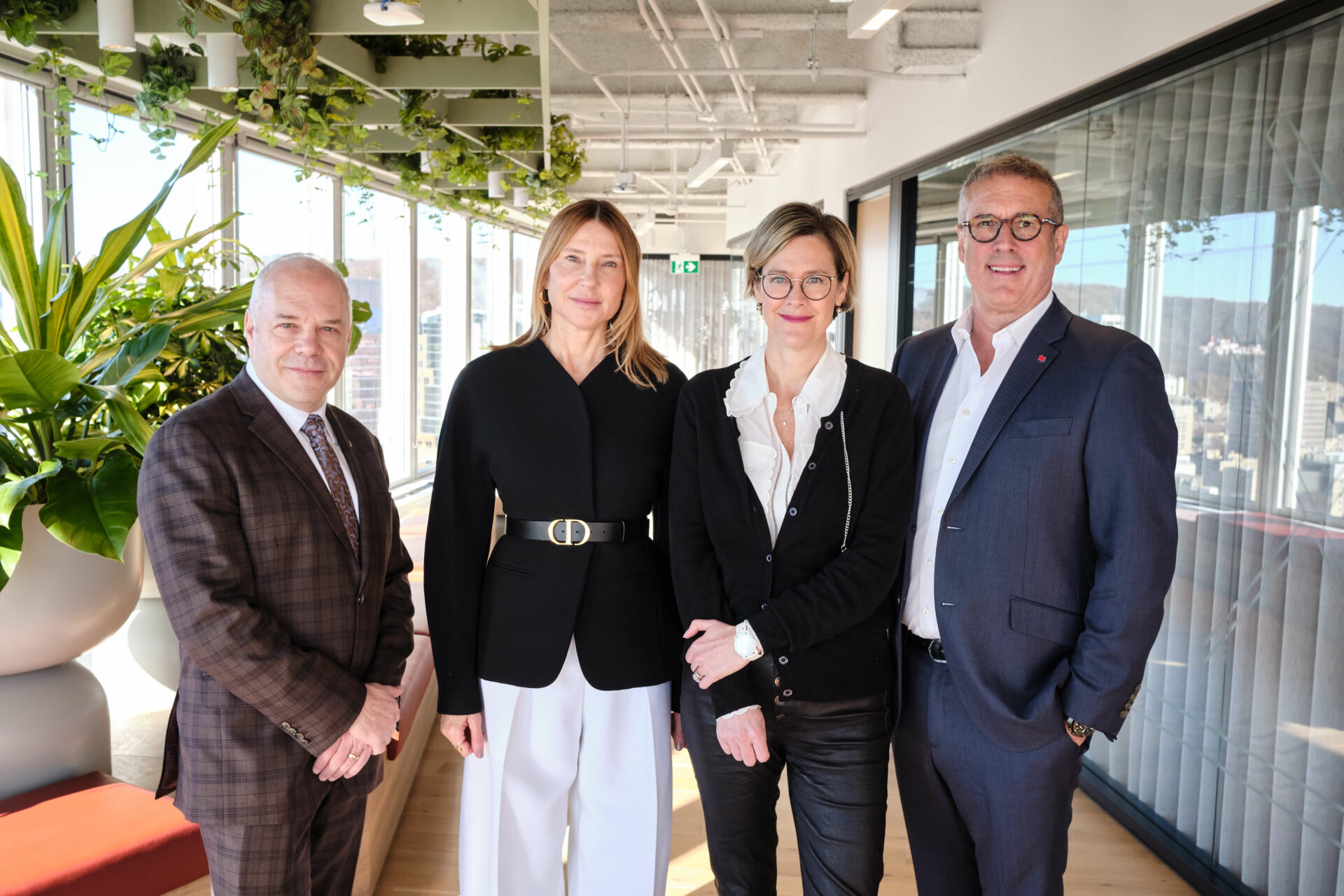 David Connor (Accor), Manon Brouillette (Hydro-Québec), Stéphanie Grammond (La Presse) and Éric Bujold (National Bank)